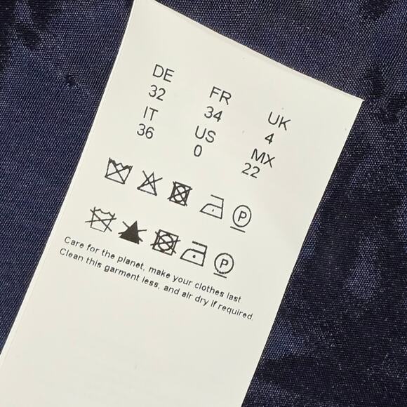 Hugo Boss Regular-fit blazer in Virgin Wool Women's Navy Blazer Size 0 New - Picture 12 of 15